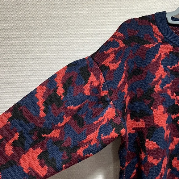 Joie Crewneck Camo Sweater - Picture 3 of 5